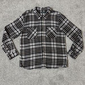 Thread + Supply Shirt Womens Large Cream Black Plaid Flannel Button Up Soft